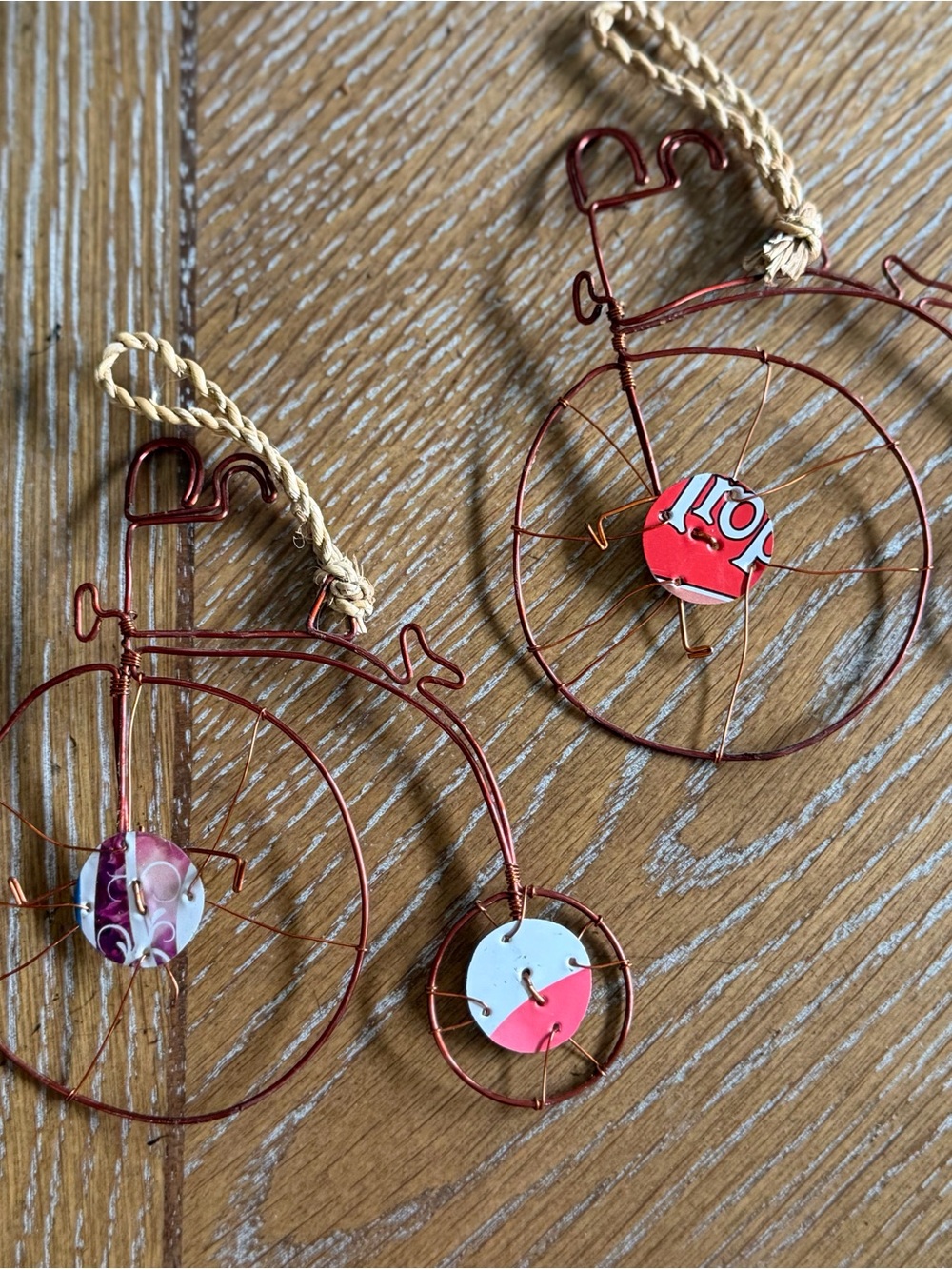 GlobeIn Hand Crafted Red Wire Bicycle Wall Accents with Colorful Disc Centers